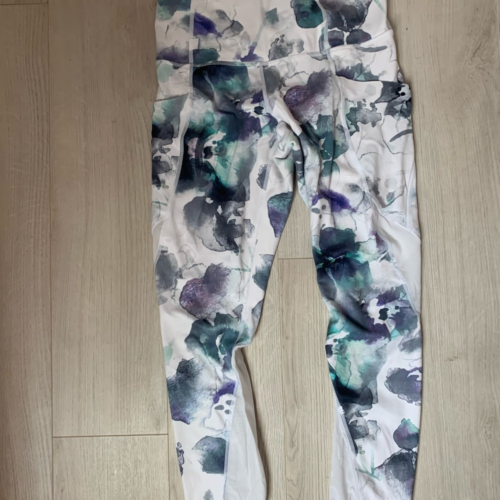 Athleta floral leggings